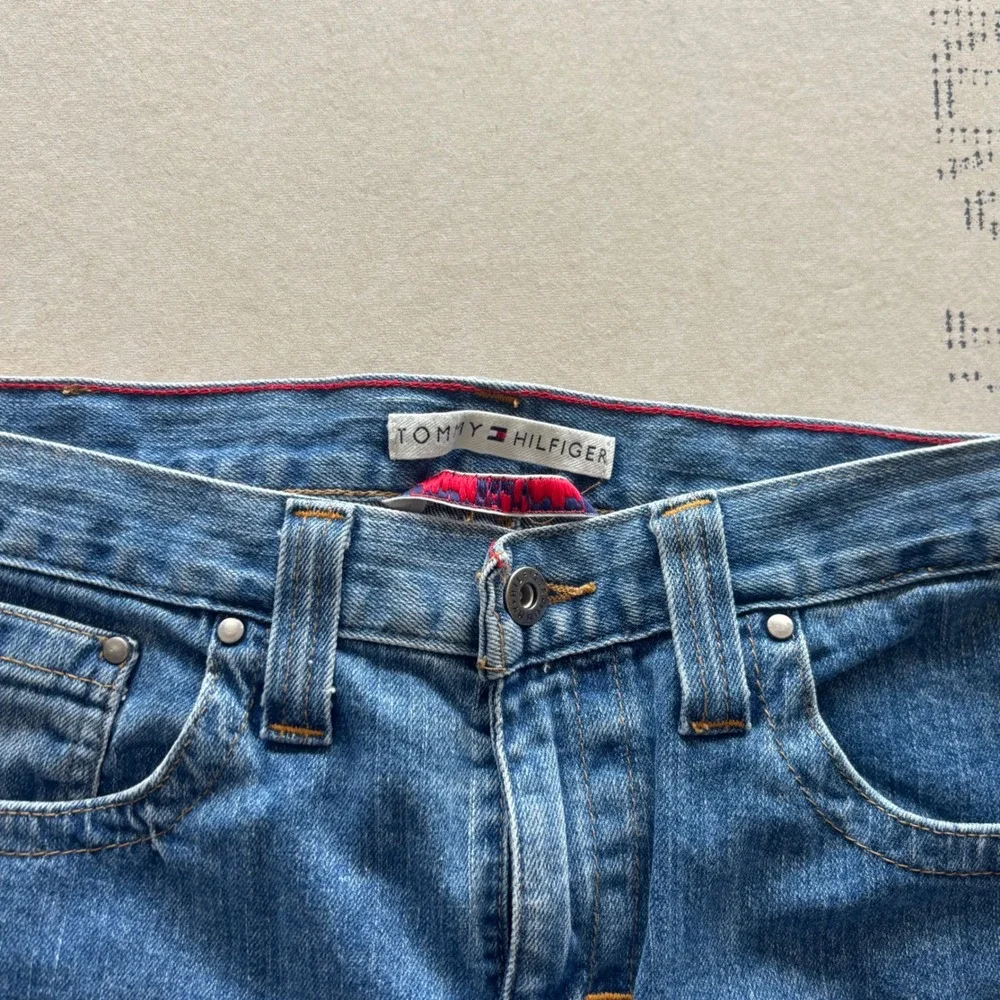 Y2K Tommy Hilfiger Bootcut low-rise jeans
